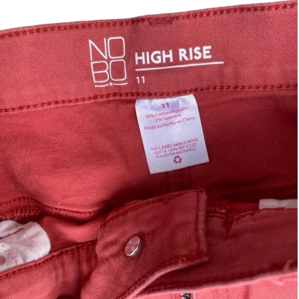 Women's No Boundaries NOBO Cropped High Rise Pants Size 11 - Picture 2 of 7